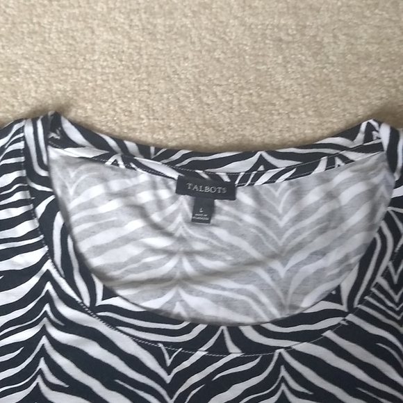 Talbots Woman's Zebra Print T shirt Pre-owned Size Large - Picture 3 of 5